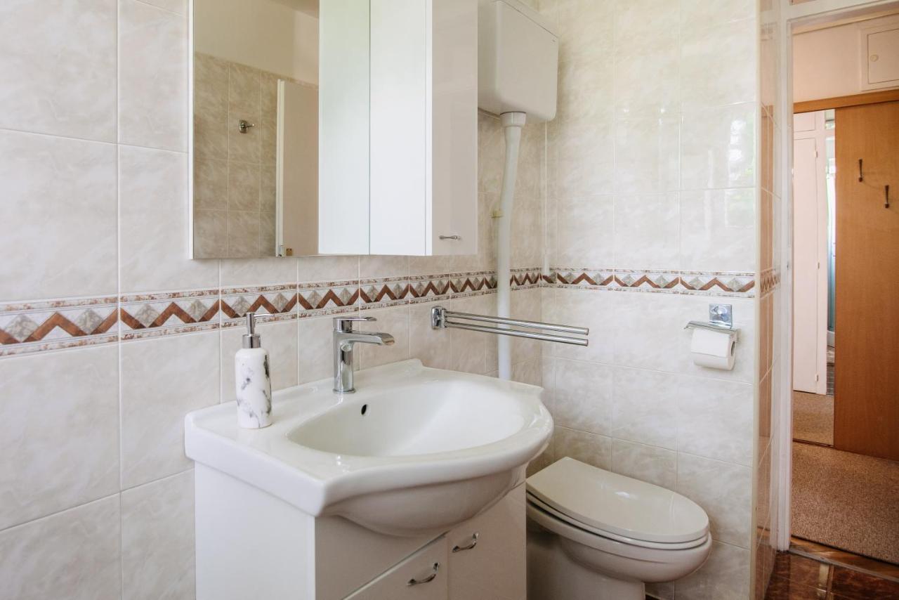 Sunnynest Apartment - 3Br Apt With Free Parking & Wi-Fi, Close To Lapad Bay Beach Dubrovnik Dış mekan fotoğraf