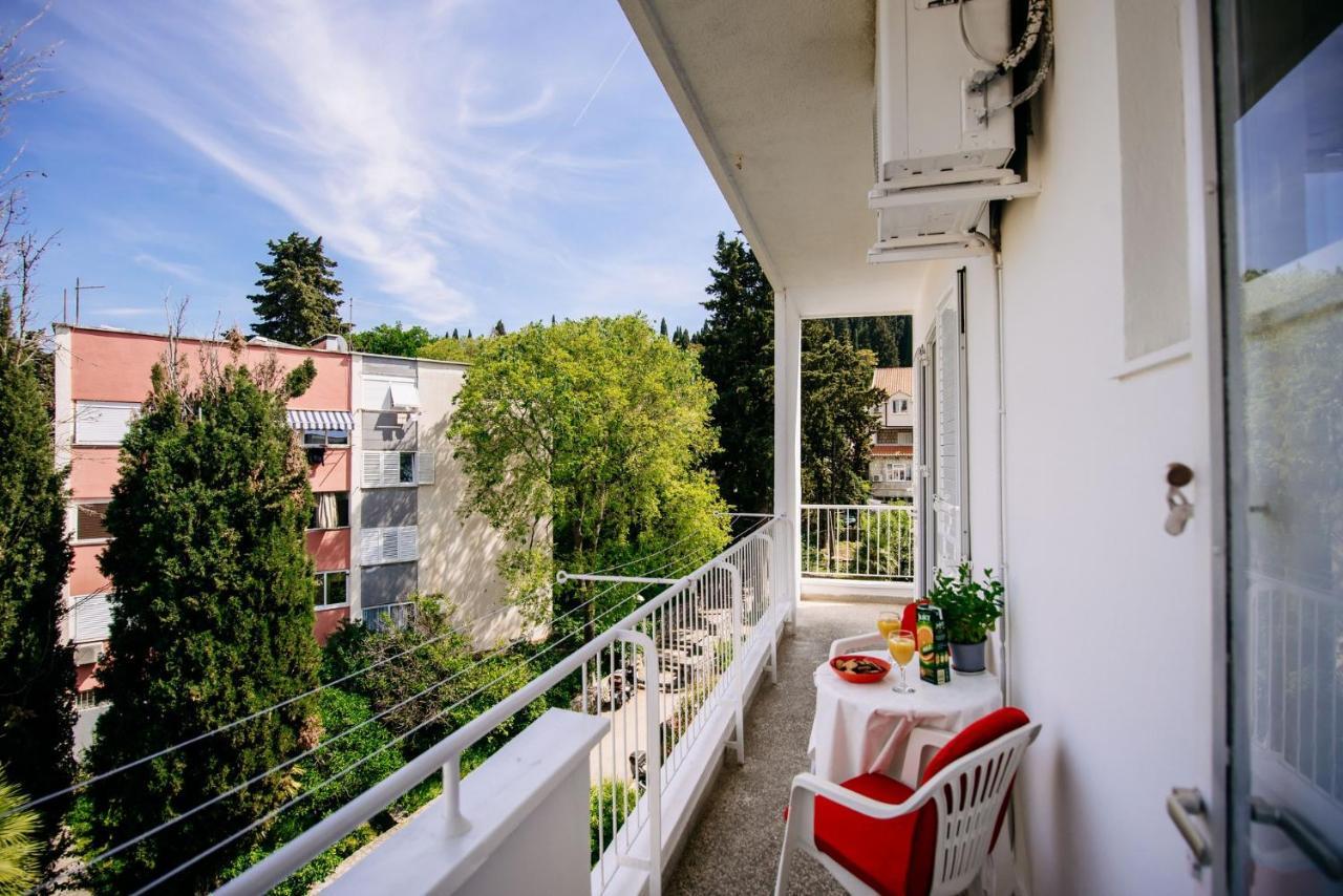 Sunnynest Apartment - 3Br Apt With Free Parking & Wi-Fi, Close To Lapad Bay Beach Dubrovnik Dış mekan fotoğraf